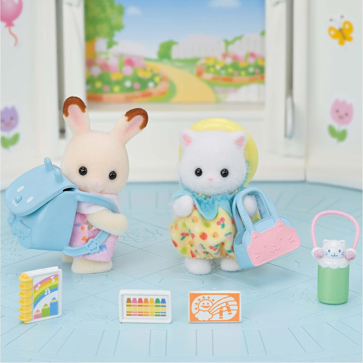 Sylvanian Families - 5747 Erlebniskindergarten Freunde “Sonnenschein” - Figuren für Puppenhaus