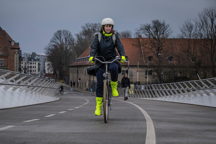 GripGrab Wasserdichter Fahrradhelm Regenschutz Helmüberzug Winddichte Reflektierende Haube Fahrrad R