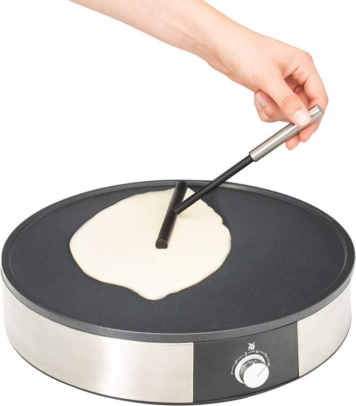 WMF Lono Crepes Maker Creperie mit Wender und Teigverteiler, 1600 W, Ø 33 cm, Crêpes Maker antihaftb