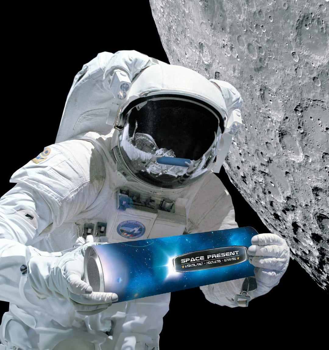Mondgrundstück Geschenk Space Present | Mond Besitzurkunde mit Wunschname | originelles für Geburtst