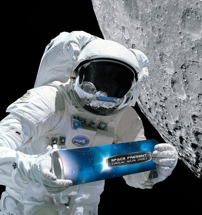 Mondgrundstück Geschenk Space Present | Mond Besitzurkunde mit Wunschname | originelles für Geburtst