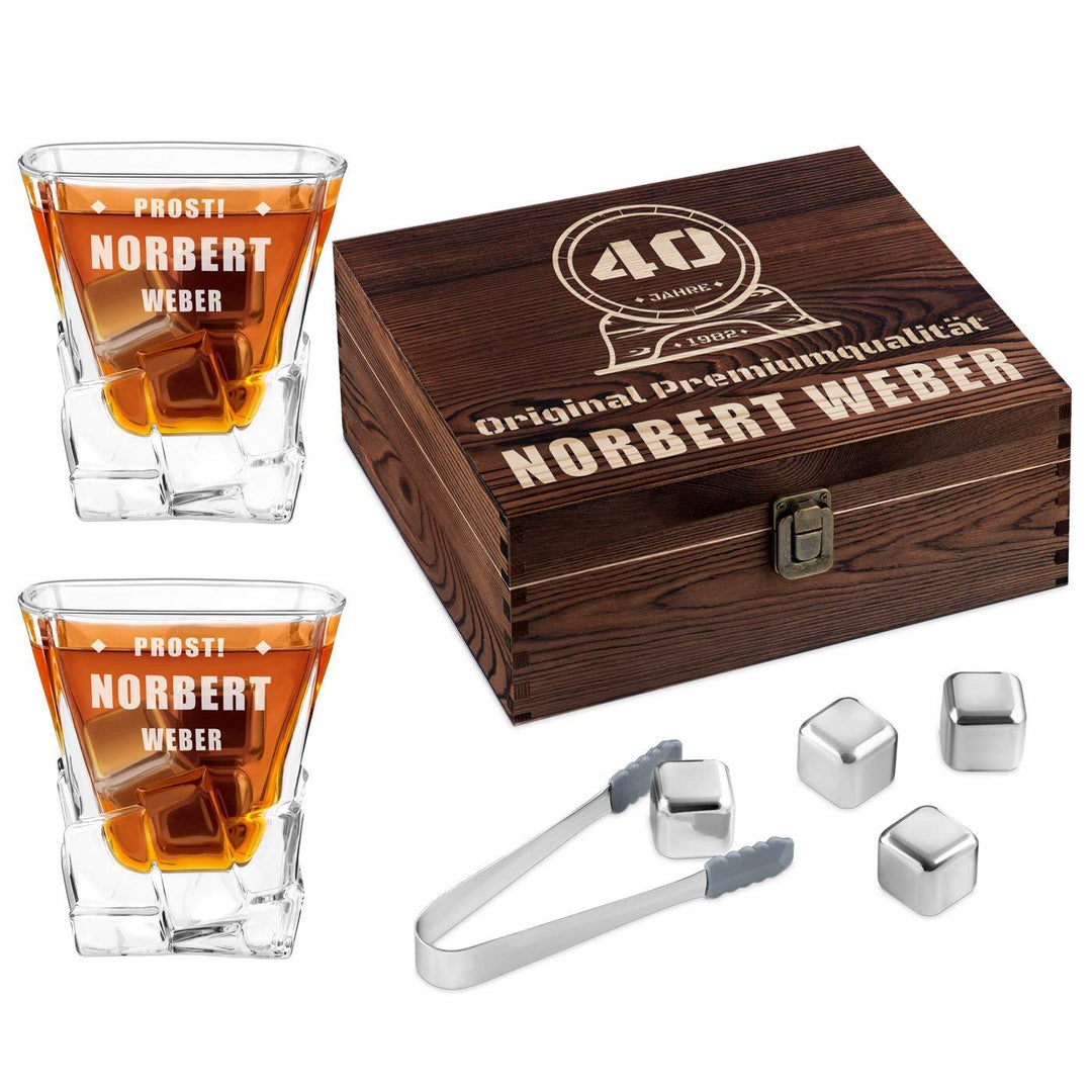 Maverton Whisky Steine Set - in Holzbox mit Gravur - 8 Eiswürfel + 2 Whisky Gläser - wiederverwendba