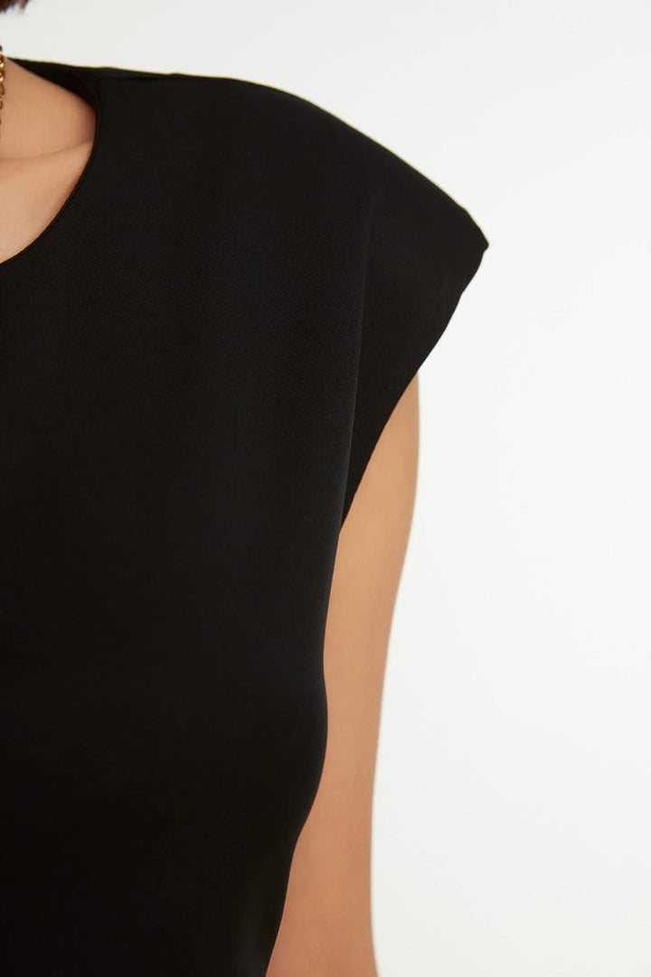 Trendyol Damen Black Cabin Casual Dress, Schwarz, 38 EU