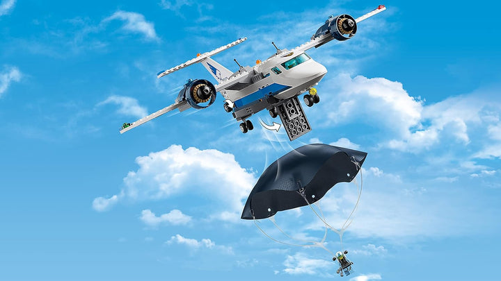 LEGO 60210 City Polizei Fliegerstützpunkt, Flugzeug mit Fallschirmjäger Plus Jetpack, Motorrad und A