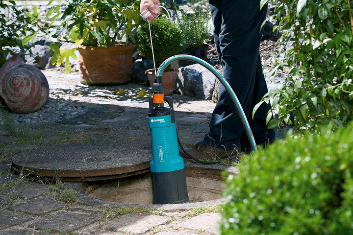 Gardena Comfort Tauch-Druckpumpe 6000/5 automatic: Tauchpumpe mit 6.000 l/h Fördermenge, 1.050 W Mot