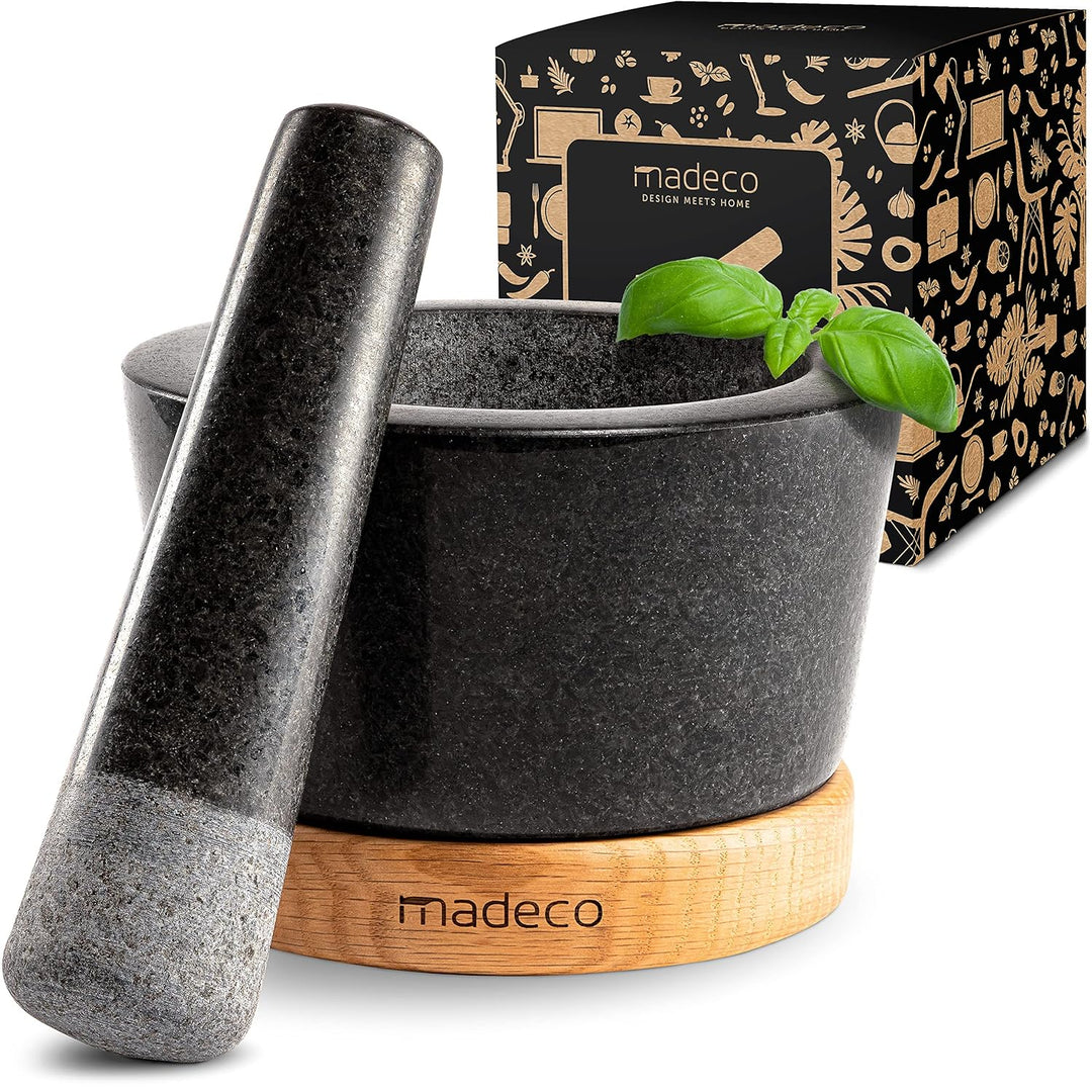 madeco Mörser mit Stössel Granit auf Holzsockel Eiche Ø 14,5 cm - Perfekt geeignet für Gewürze, Kräu