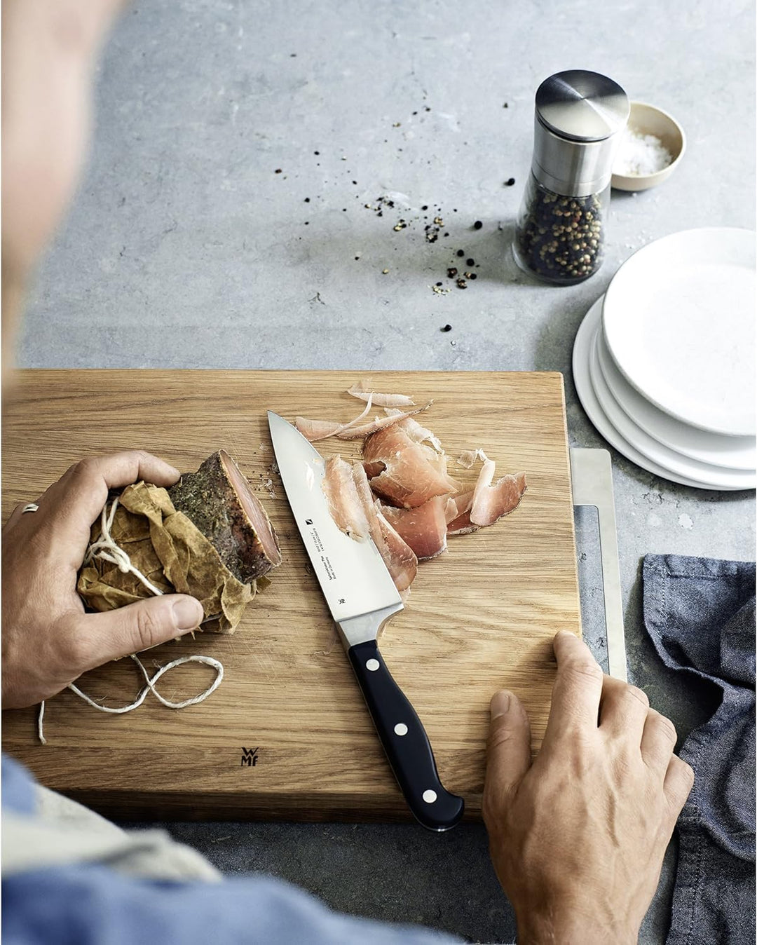 WMF Spitzenklasse Brotmesser Wellenschliff 31,5 cm, Brötchenmesser, Spezialklingenstahl, Sägemesser,