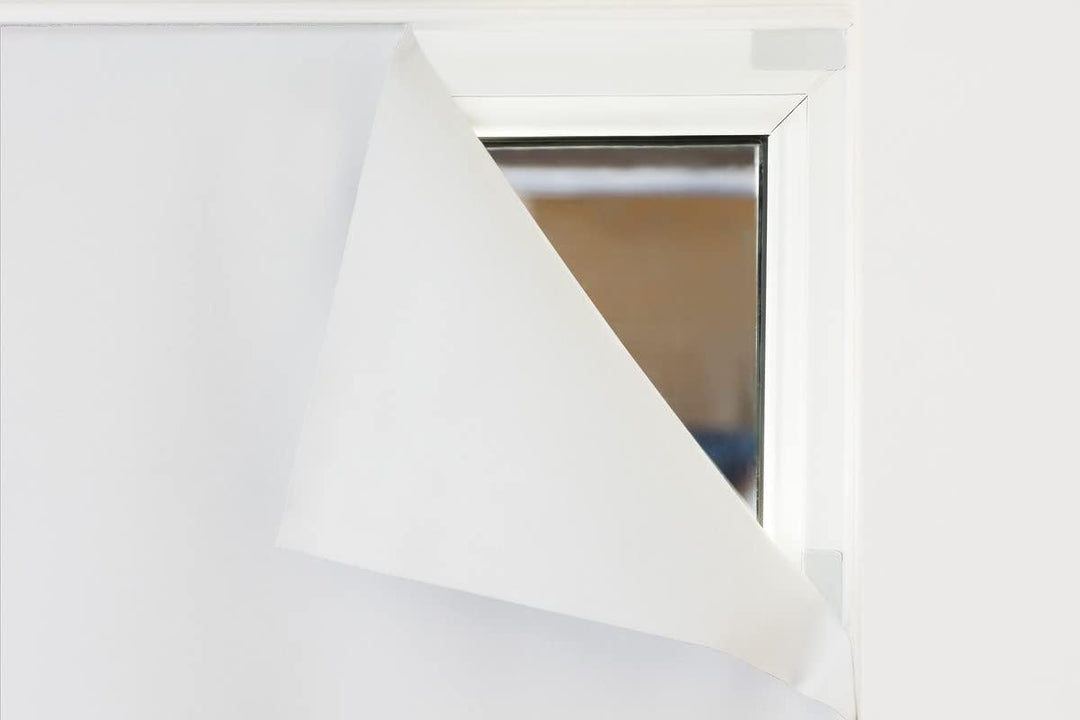 Easyblinds Easyblackout Verdunkelungsrollo, selbstklebend, Weiss, für Fenster bis 150x135cm, Zuschni