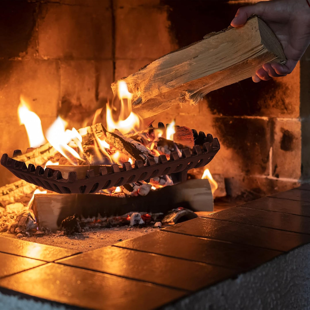 Relaxdays Kaminrost, Feuerbock für Kamin, HBT: 18 x 46 x 31 cm, massiv, schwer, Feuerrost mit Füssen