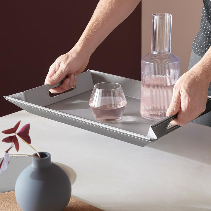 FREEFORM DUO - 2in1 wendbares Tablett & Tischset, grau/schwarz, Kunstleder, Masse: 55 x 41 cm Grau/S