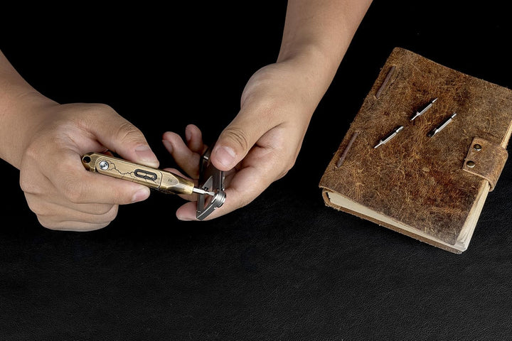OKNIFE Otacle D1 Mini Cracked Brass 8-in-1 Magnetisch Schraubendreher Set | Magnetischer Profi Schra