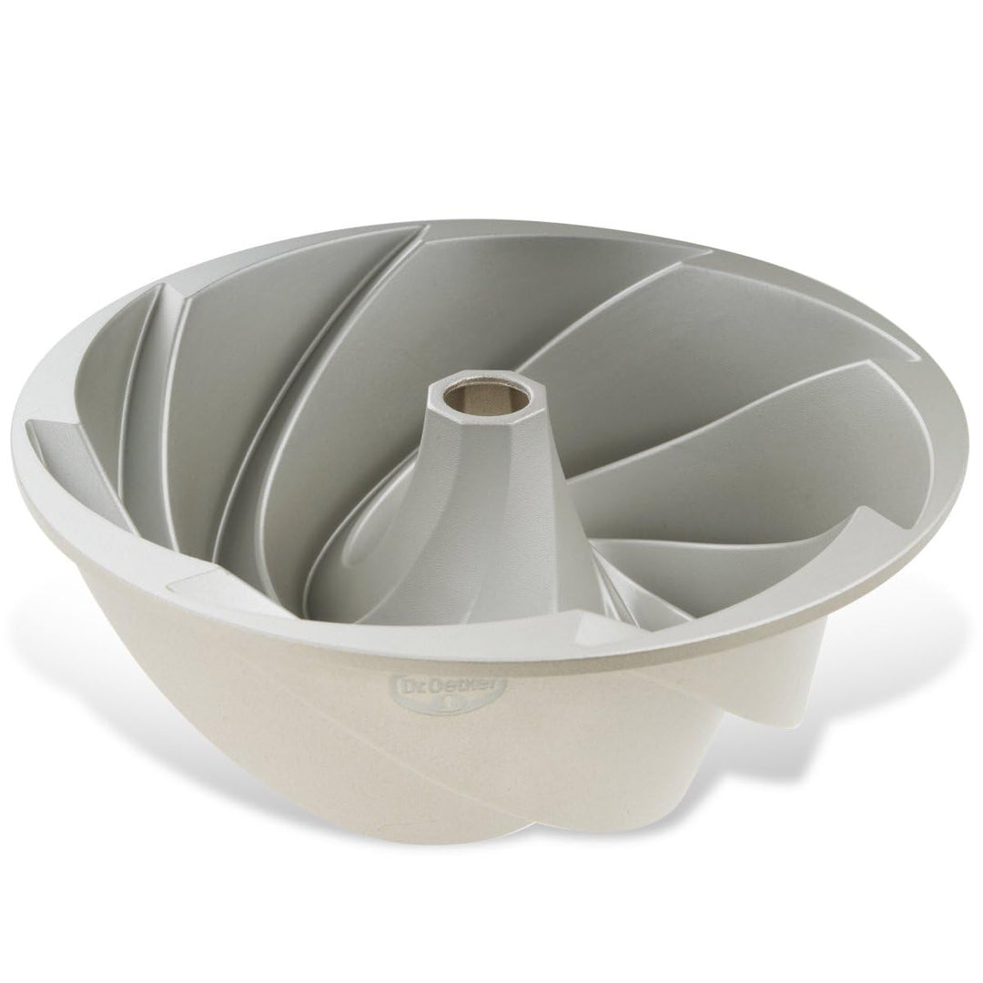 Dr. Oetker Guglhupf Twist ⌀ 24 cm – Gugelhupfform aus der Serie Back-Kunst – Backform mit Antihaft-E