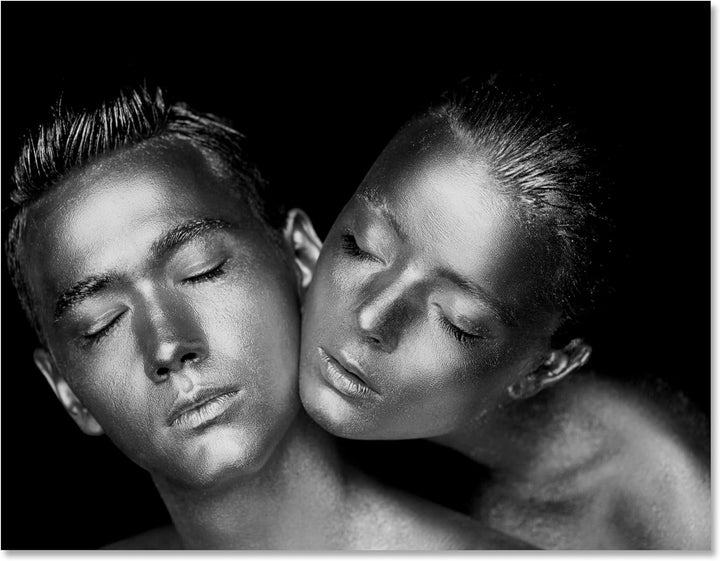 wandmotiv24 Leinwandbild Models, Querformat, Mann & Frau metallisch M0174 60x45cm Leinwandbild Model