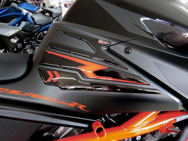 BIKE-label Tankpad Seitentank kompatibel für KTM 1290 Super Duke R ab BJ 2020-800467