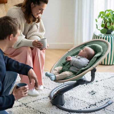 Maxi-Cosi Cassia Babywippe, Elektrische Babyschaukel mit Musik, Bewegungserkennung und 360° Sitz, Nu