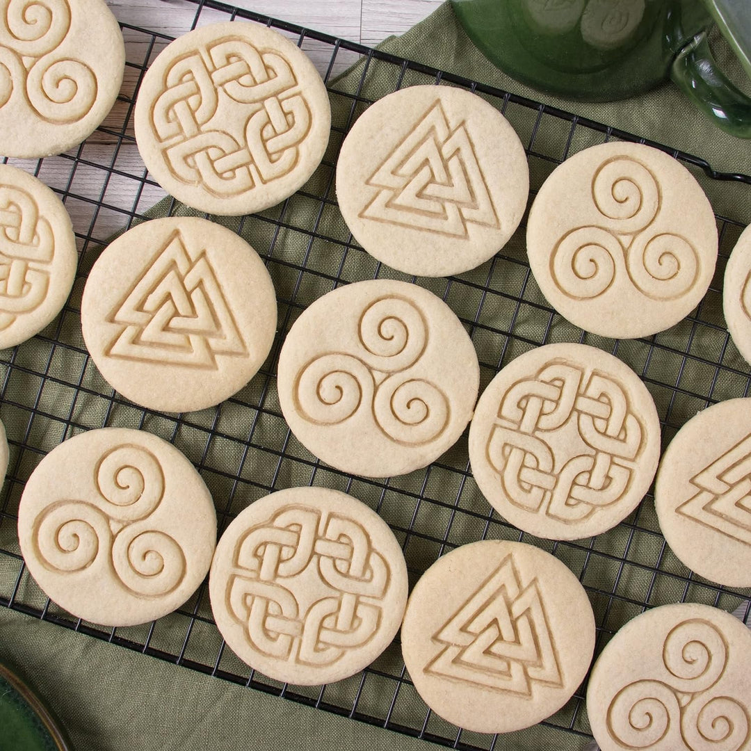3er Set Nordische Runen Ausstechformen (Formen: keltischer Schildknoten, Triskelion, & Valknut), 3 T