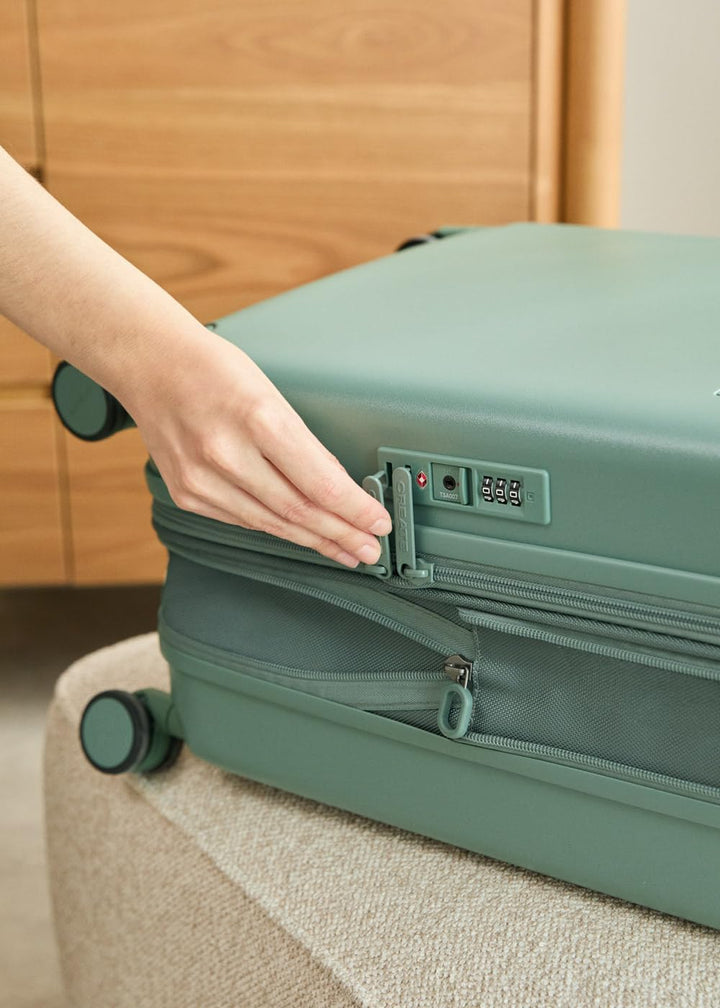 CREATE Luggage Studio/Hartschalenkoffer aus Lavendel/TSA-Vorhängeschloss, 4 Doppelrollen, Innen-Orga