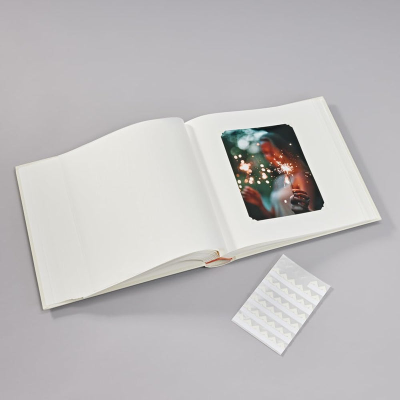 Semikolon 351099 Jumbo Album – 30x30 cm, 100 Seiten cremefarben, für 10x15 Fotos, mit Pergaminpapier