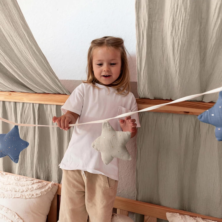 LILIMAUS Wimpelkette Stoff [mit Goldapplikation in 12 Farben] Wimpelkette Kinderzimmer - 100% Baumwo