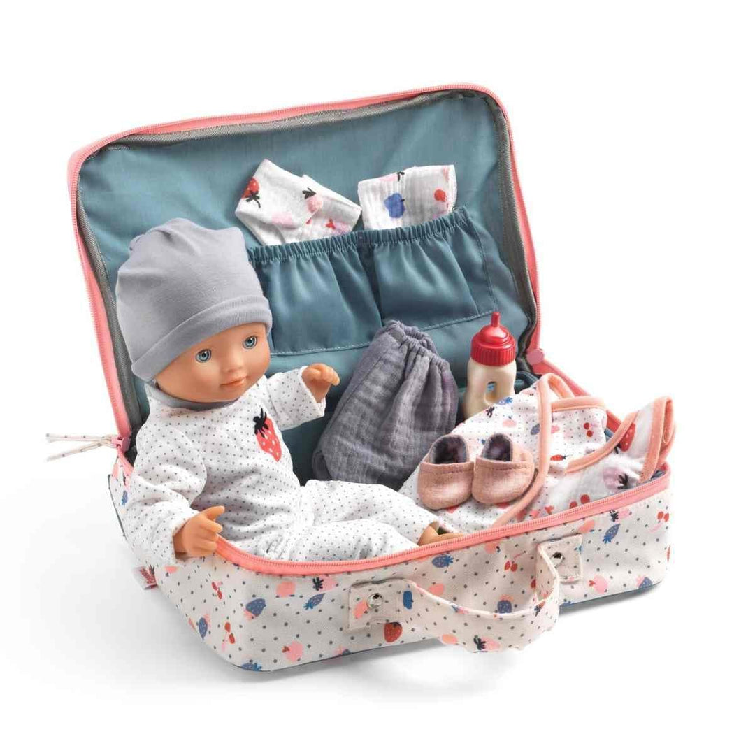 Djeco Puppe Vanille im Koffer | POMEA Babypuppe 32 cm mit Zubehör, weicher Körper, Schlafaugen, Klei