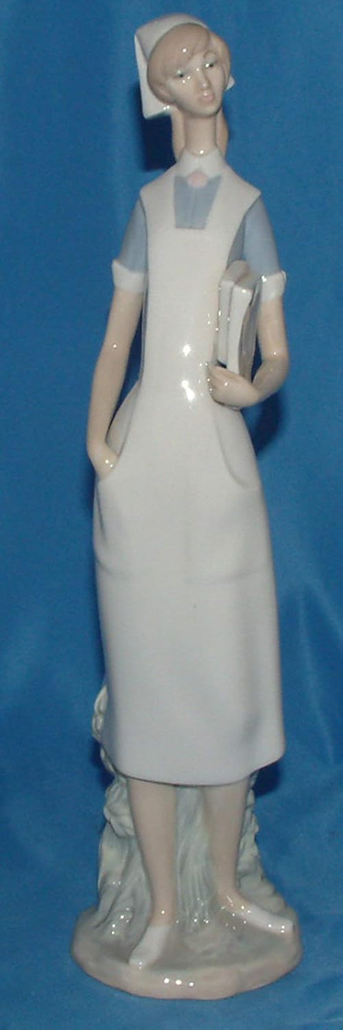 LLADRÓ Figur Krankenschwester. Schwester. Porzellan.