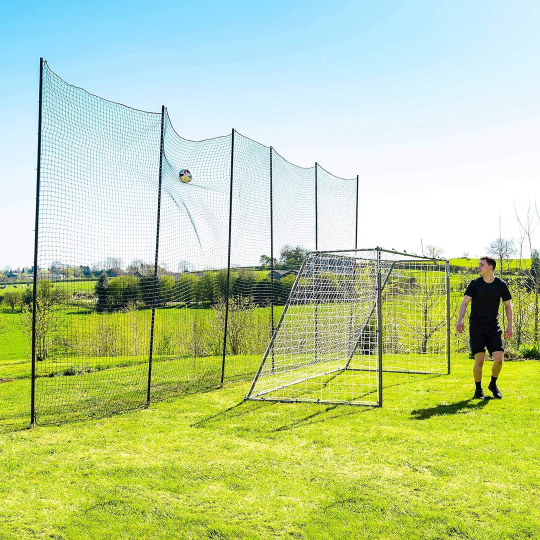 FORZA Stop That Ball™ - Ball Stopp Netz und Pfostensystem mit Bodenhülsen – Multi-Sport Ball Stopp N