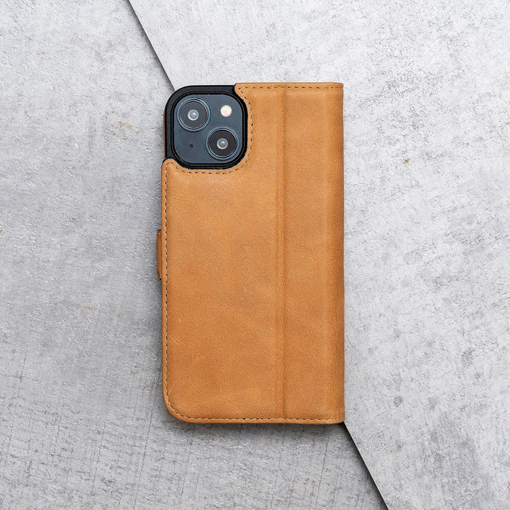Porter Riley - Lederhülle für iPhone 13 Pro (6.1"). Premium Echtleder Standhülle/Ledertasche/Briefta