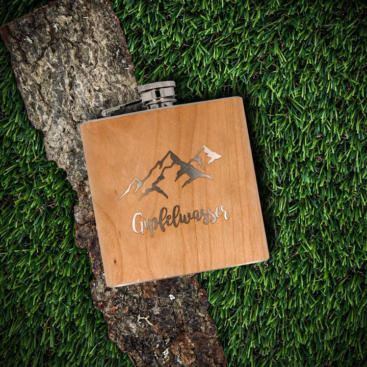 Spruchreif | Flachmann aus Edelstahl mit Gravur | Flachmann aus Holz | Geschenk für Wanderer und Ber