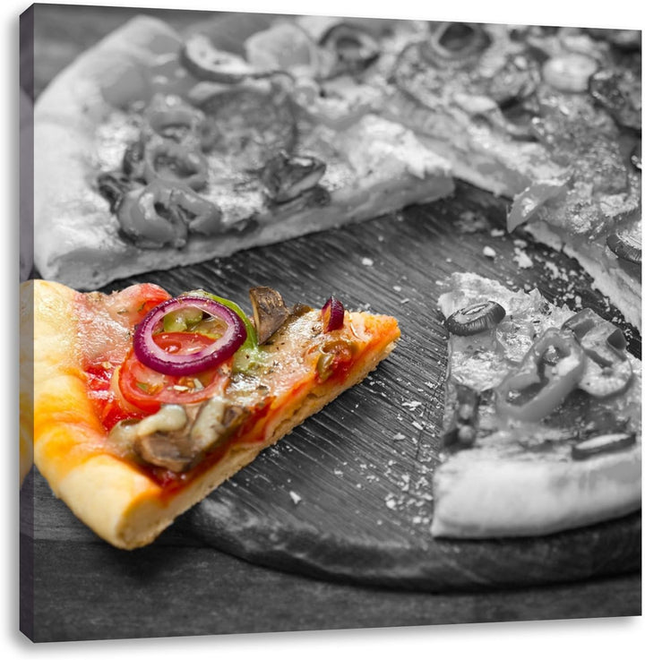 Pixxprint geschnittene Pizza auf Holzbrett schwarz/weiss, Format: 70x70 auf Leinwand, 70x70