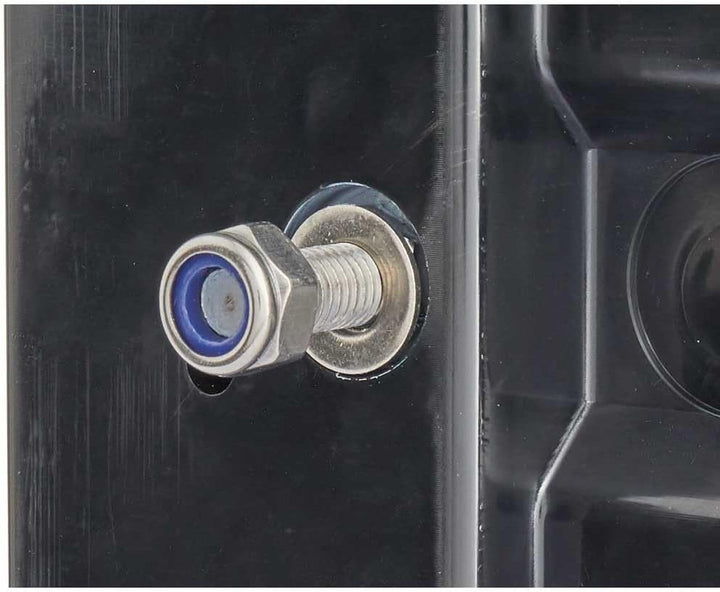 HELLA - Heckleuchte - Glühlampe - Anbau/geschraubt - Lichtscheibenfarbe: mehrfarbig - Stecker: Flach