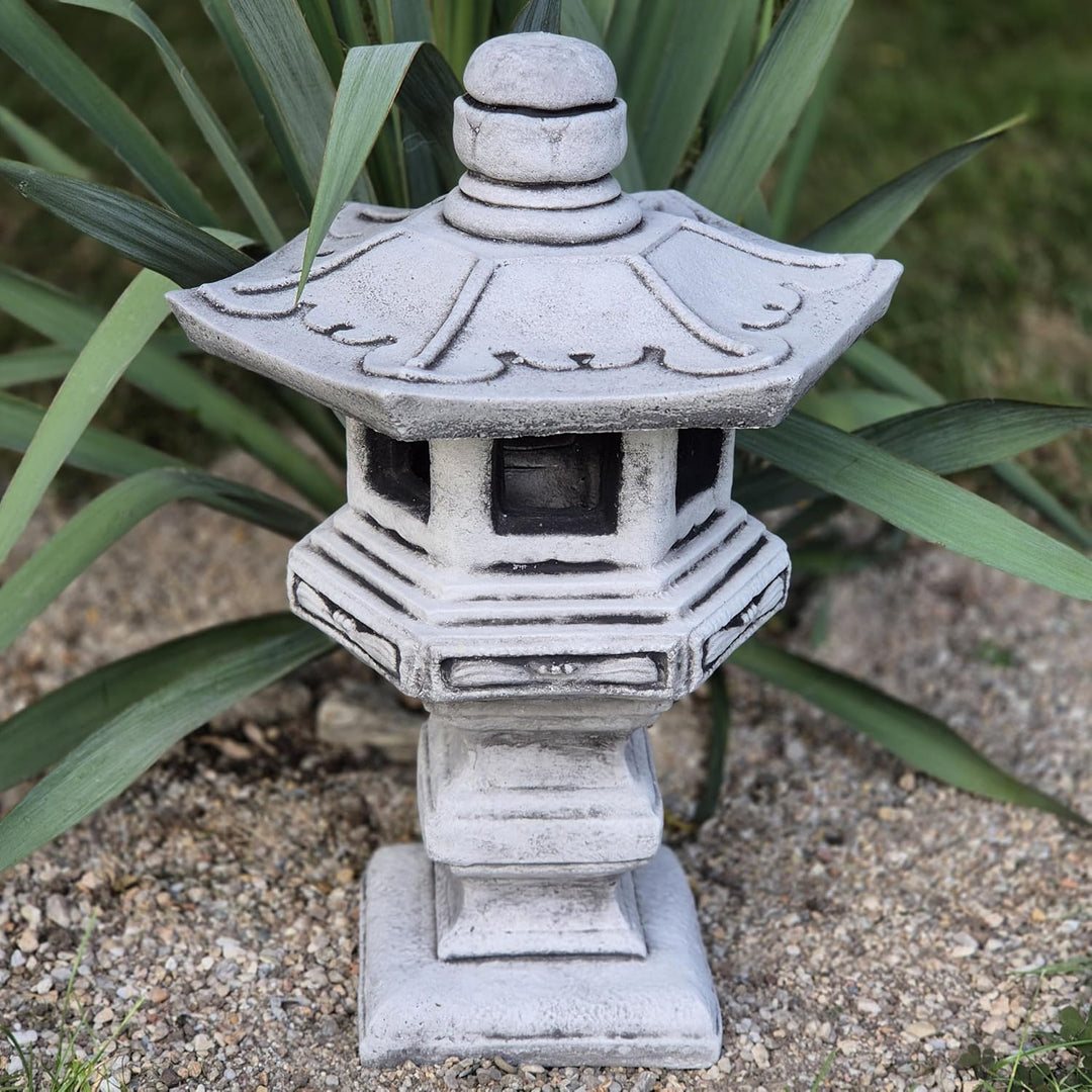 FABRIQ Japanische Laterne Yukimi-Doro 42 cm – Schwarz – Frostbeständige Steinlampe – Asiatische Gart