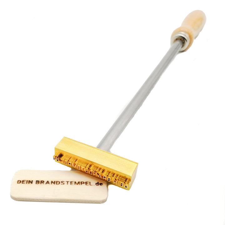 extern beheizter Brandstempel mit deinem Schriftzug für Holz, Leder, Pappe - personalisiertes Schrif