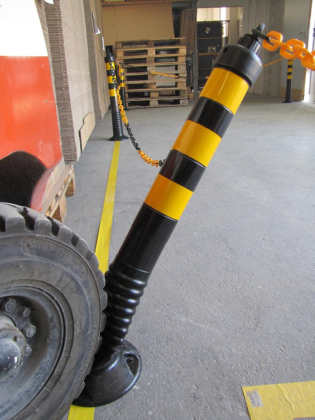Poller, Pfosten, Absperrpfosten flexibel schwarz Höhe 750mm Ø 80mm gelb reflektierende Streifen Klas