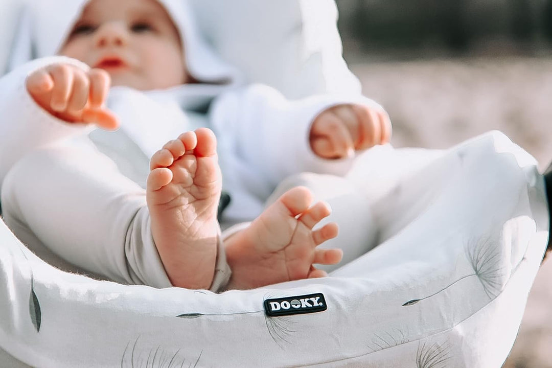 Original Dooky Seat Cover Schonbezug Dandelion für Babyschale Universalgrösse geeignet für 3 und 5 P