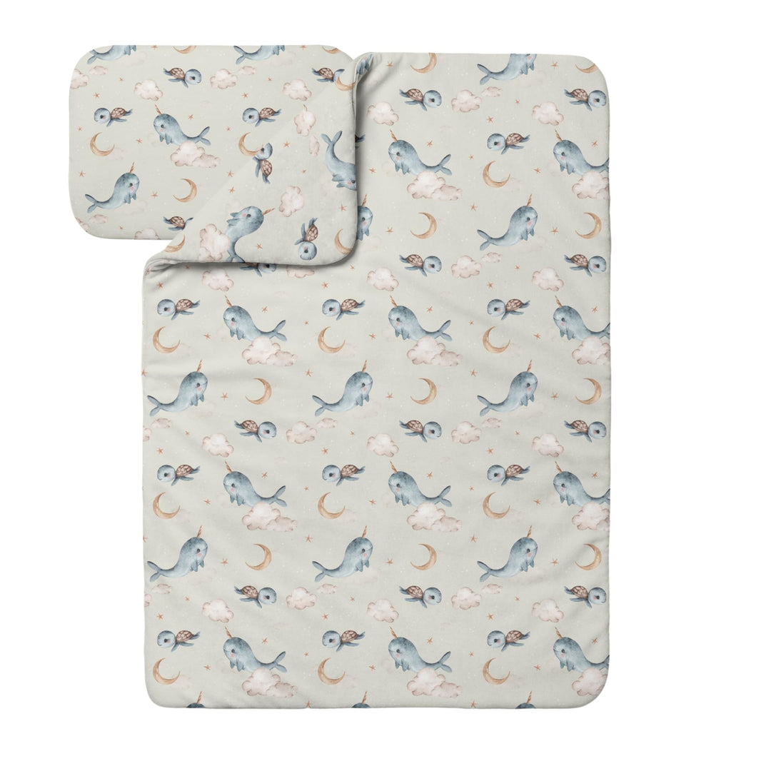 Waldin Baby Kinder Bettwäscheset 100% Bambus, ohne Bezug, Hypoallergen, Decke und Kissen, Wale/Olive