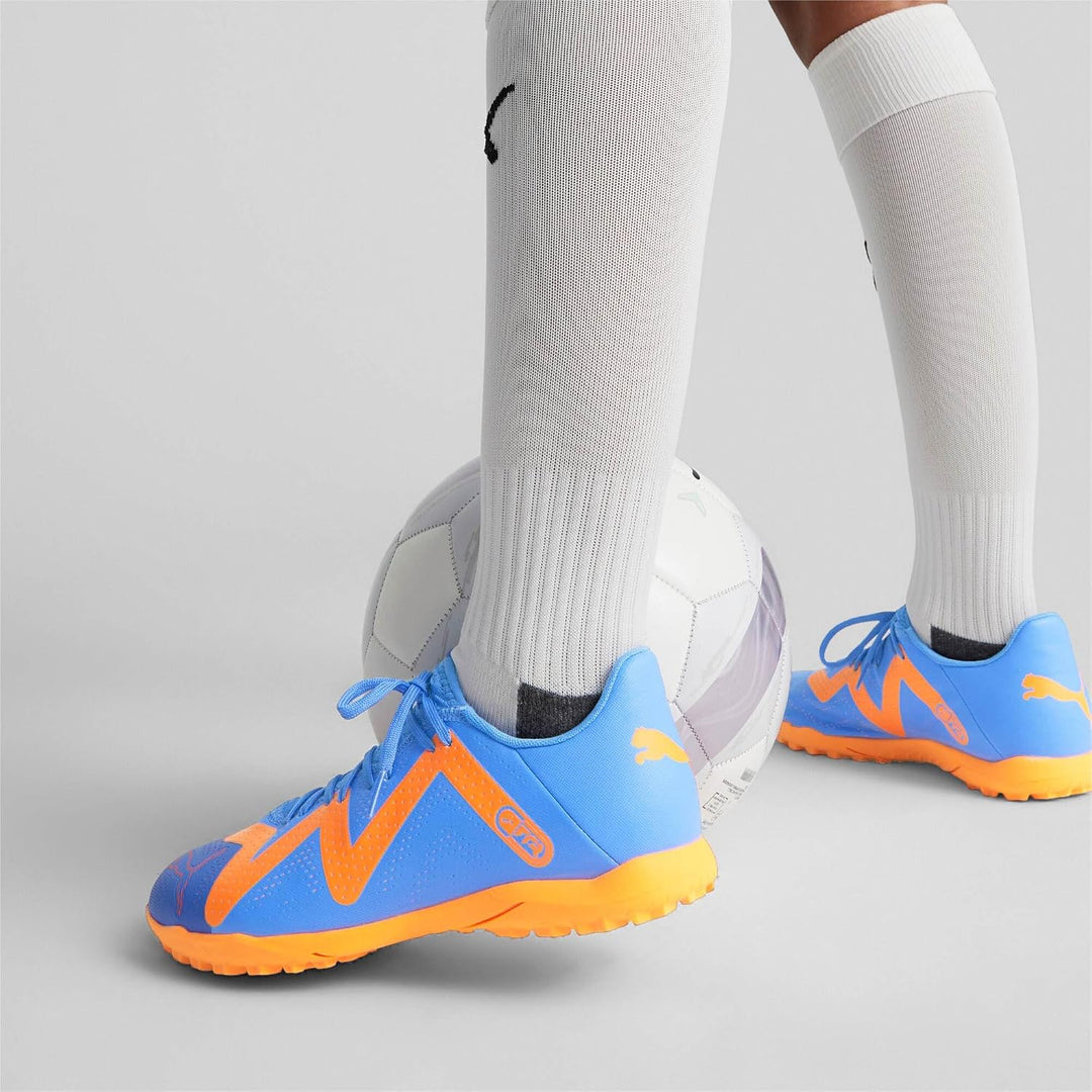 PUMA Herren Future Play TtFussballschuh 39 EU Blue Glimmer Puma White Ultra Orange, 39 EU Blue Glimm