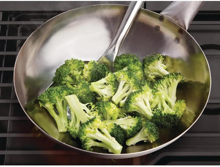 Vogue Wok-Bratpfanne mit flachem Boden aus Stahl, 240 mm, hitzebeständiger Holzgriff, rustikales Des