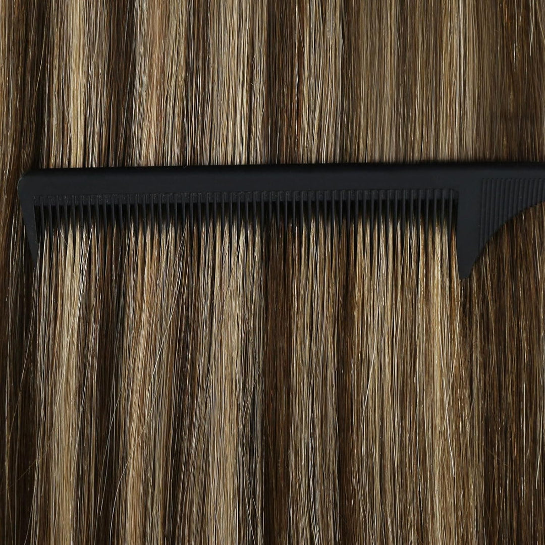 Ugeat 55cm Tape in Extensions Echthaar Gesträhnt Dunkelbraun mit Karamell P4/27 Extension Echthaar T