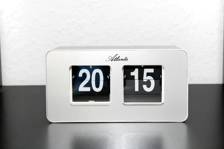 Atlanta Moderne Tischuhr Quarz mit Retro Flip Klapp Anzeige - 4464/19 (Weiss/Silber), Weiß/Silb