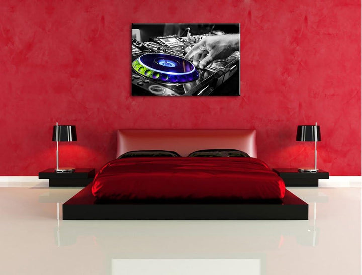 DJ bei der Arbeit am Plattenteller schwarz/weiss Format: 100x70 auf Leinwand, XXL riesige Bilder fer
