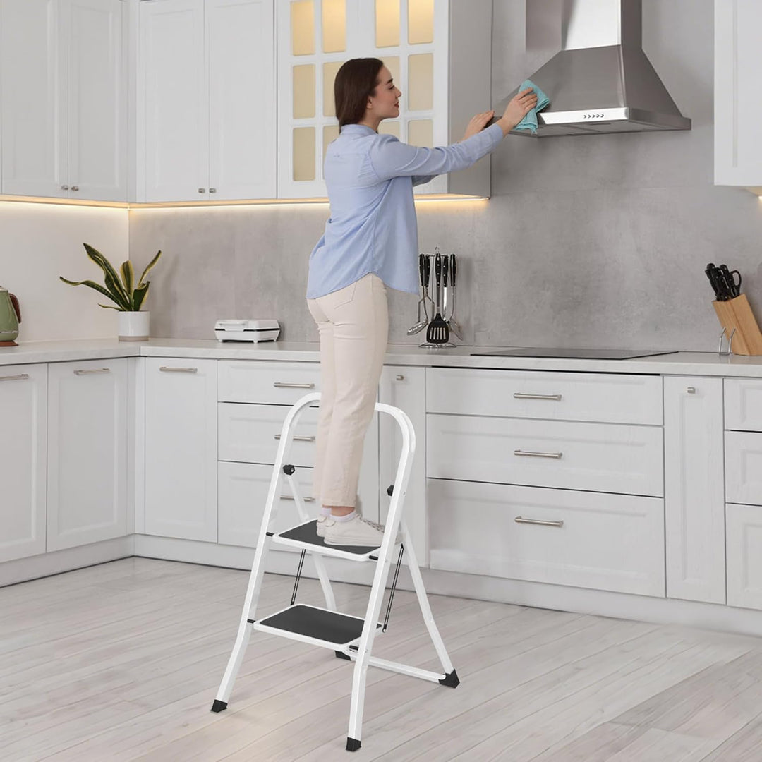 Aufun Trittleiter 2 Stufen klappbar, Leitertritt Faltbare Leiter aus legiertem Stahl, mit rutschfest