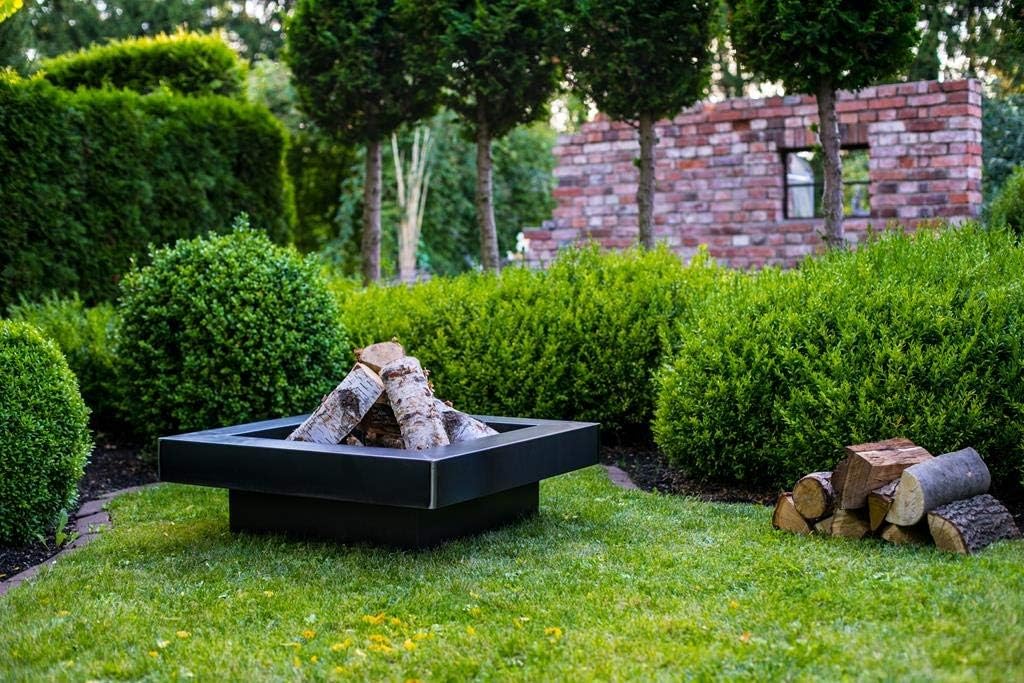 Gardener Feuerschale Model 104 - rechteckig 60 cm x 60 cm