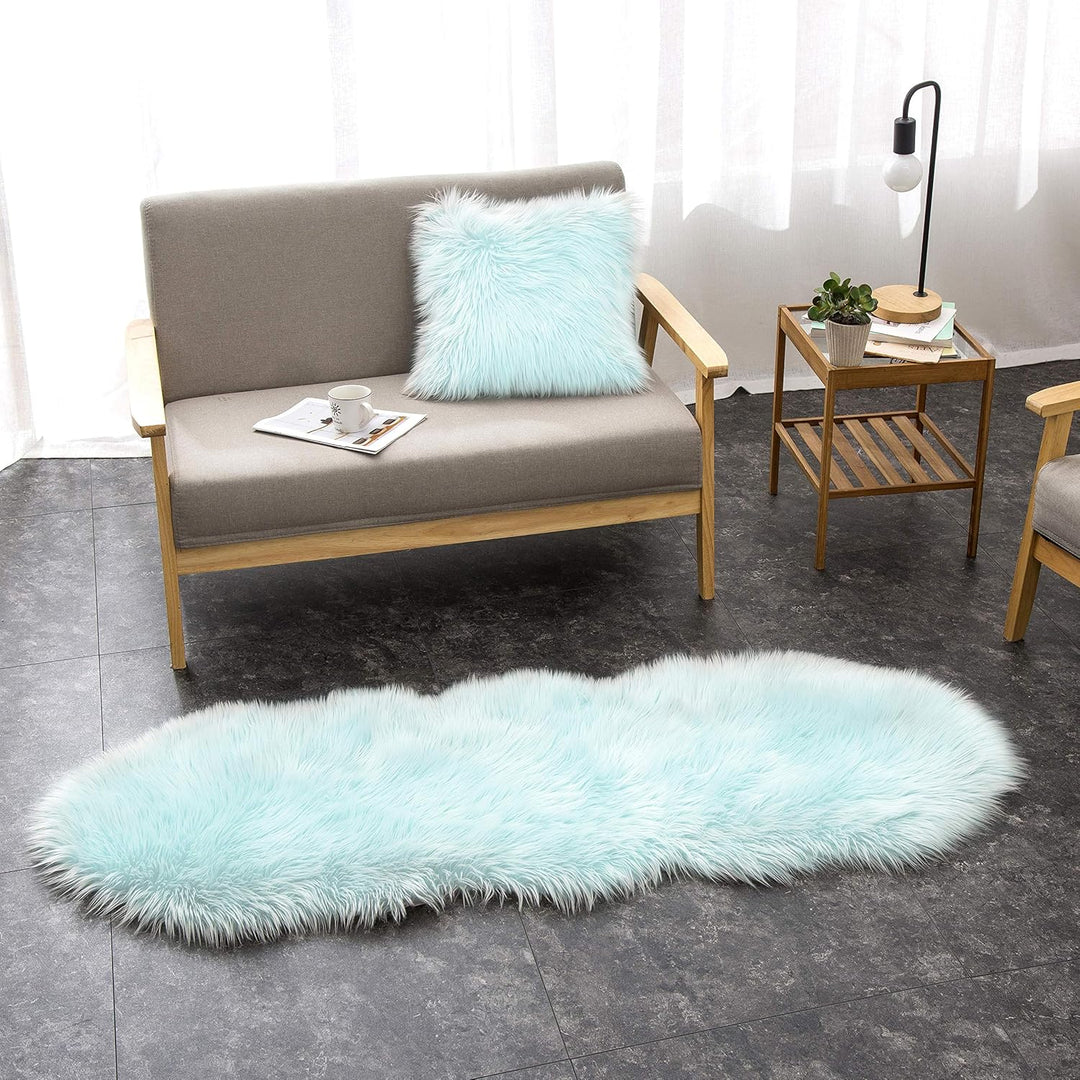 Teppich Wölkchen – Flauschiger Hochflor-Teppich Schlafzimmer - Schaffell Kunstfell Lammfell - Bettvo