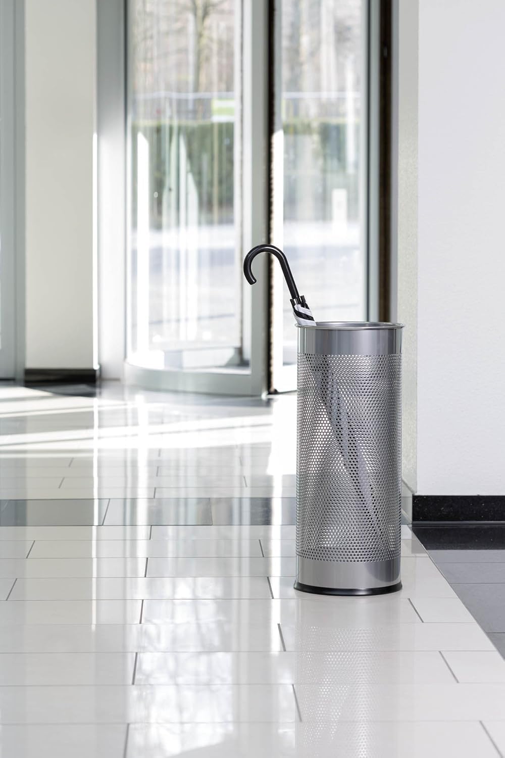 Durable Schirmständer aus Metall, 28,5 Liter, silber, 335023 metallic silber, metallic silber