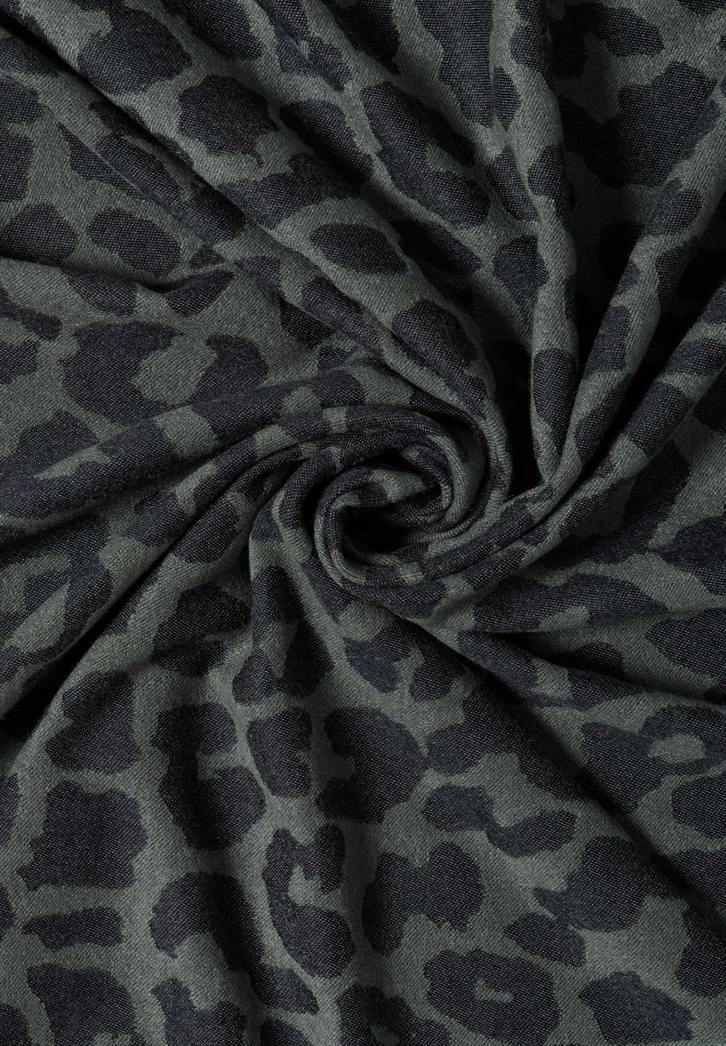 Cecil Cape mit Leo-Muster dried olive green A