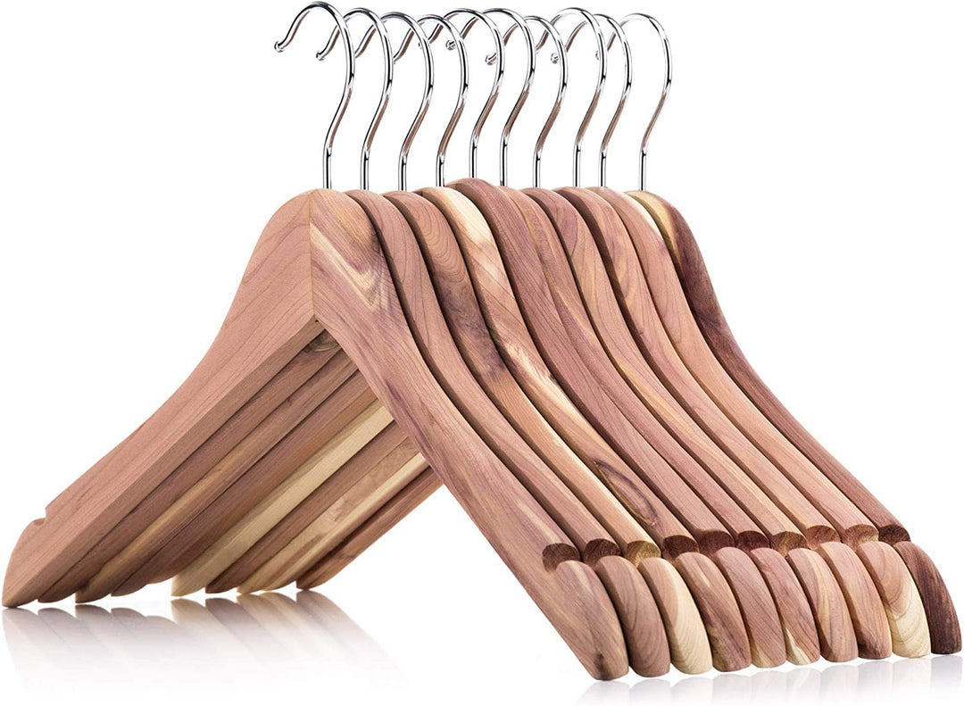 Hangerworld 10 Zedernholz Kleiderbügel 44cm Natürlicher Mottenschutz im Kleiderschrank, 10