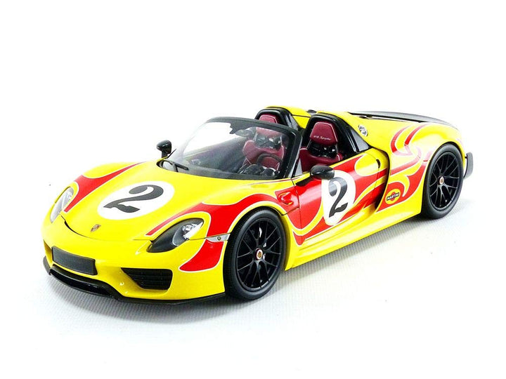 Minichamps Miniatur 110062446 Miniatur-Kollektion, Gelb / Rot Streifen