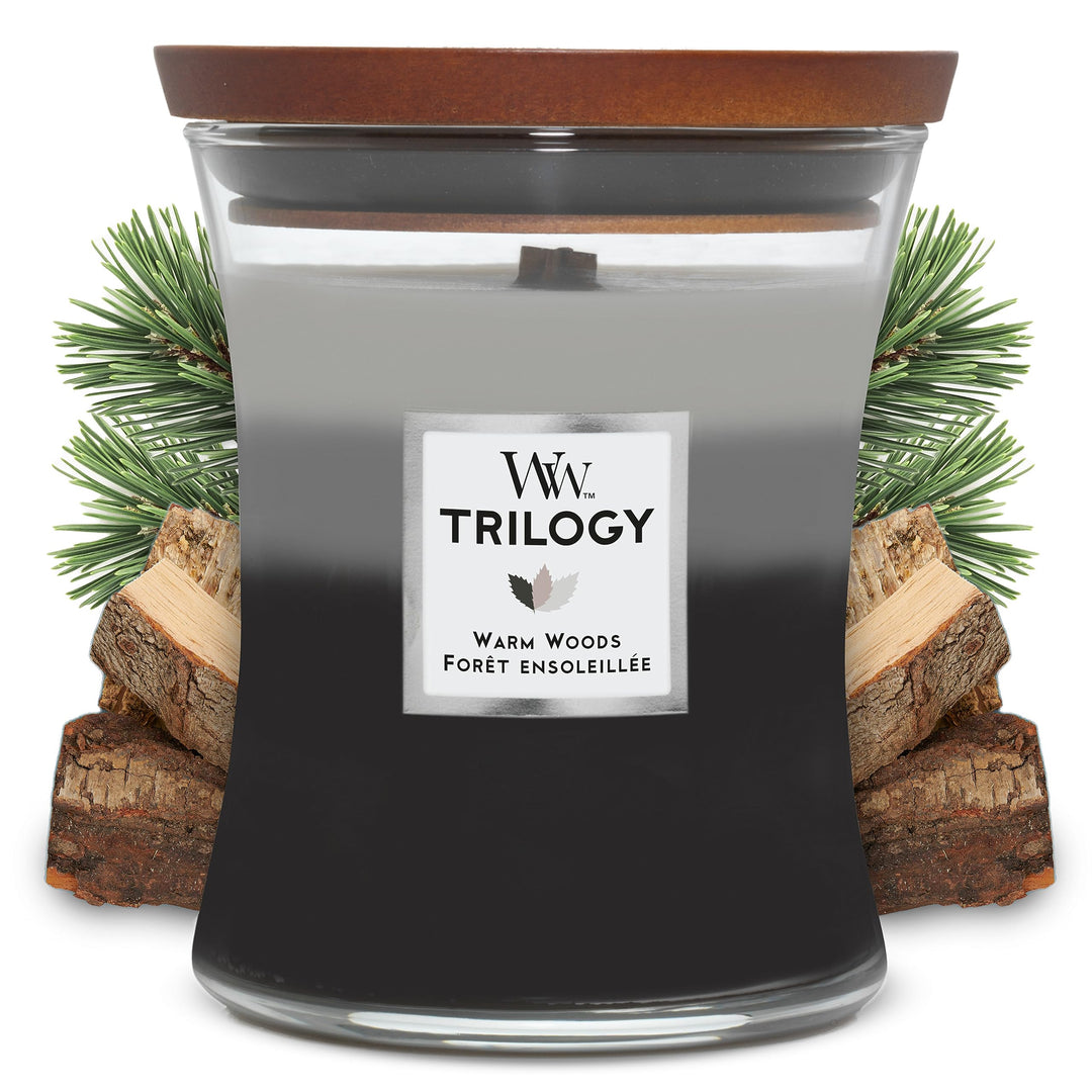 Millefiori Mittelgrosse WoodWick Trilogy-Duftkerze im Sanduhrglas mit Pluswick-Innovation, Warm Wood