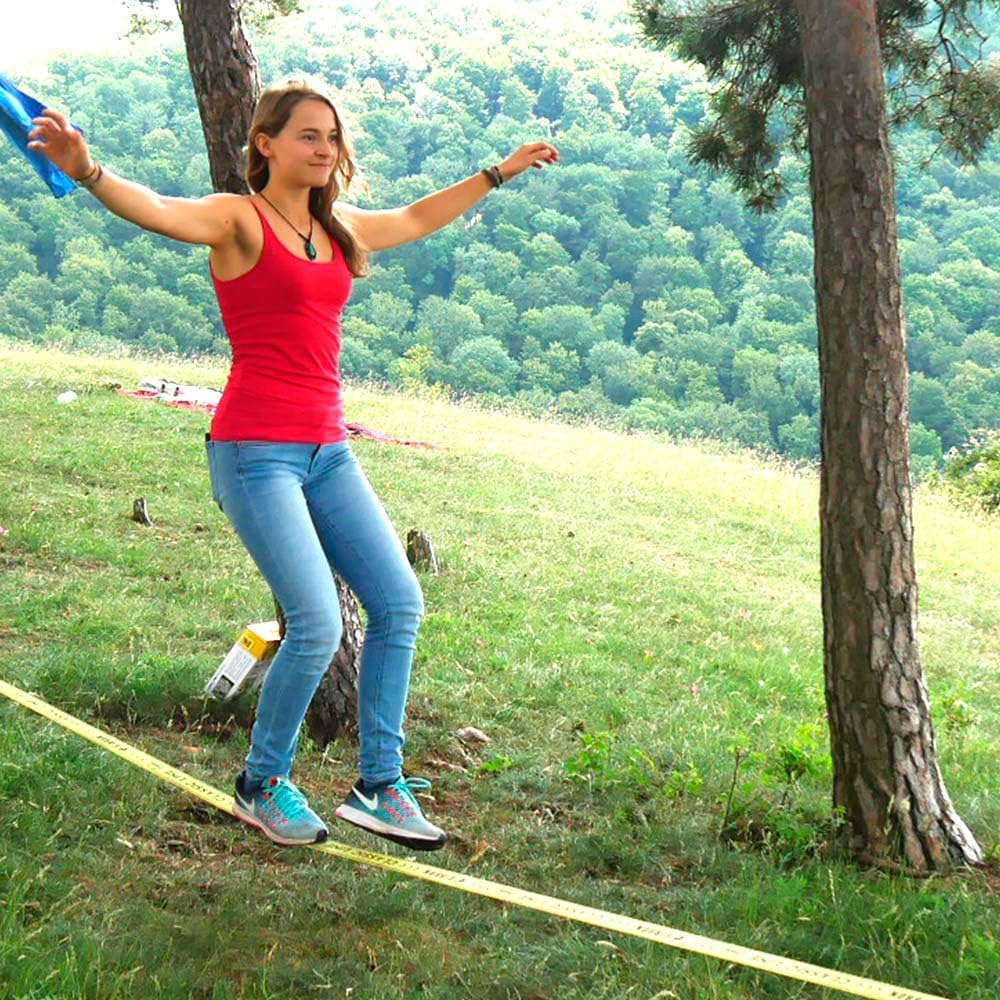 Gibbon Slacklines Classic Original Komplett-Set | 25m | TÜV Geprüft | Balance und Spass mit Trampoli
