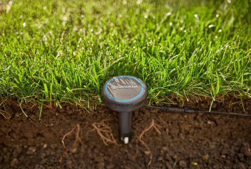 Gardena Bodenfeuchtesensor: Automatische Bewässerung, direkt auf der Rasenfläche einsetzbar, 5 m lan